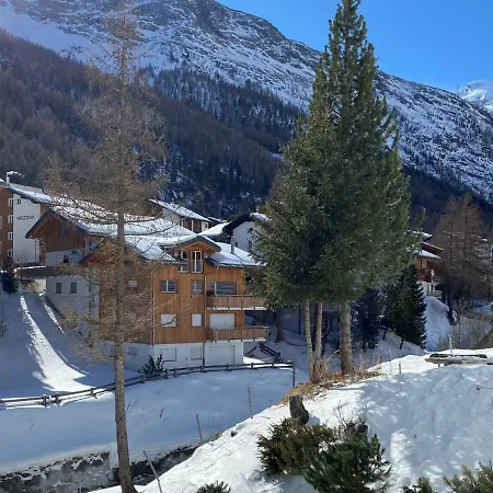 Pastis Apartment Saas-Fee